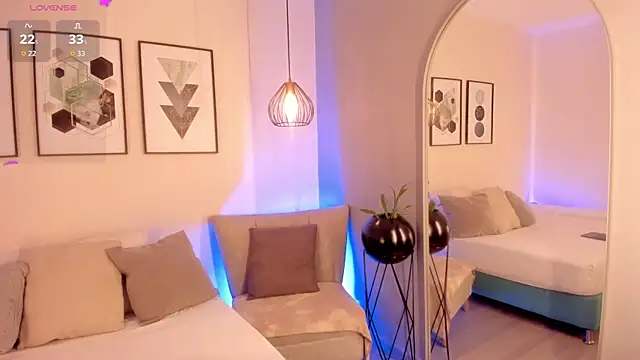 ariavelvet  online show from 03.25.26