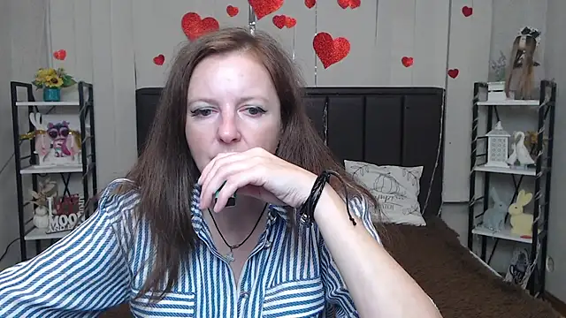 Snapshot of MeganPirs chatting on 07.11.26 MeganPirs online show from 07.11.26