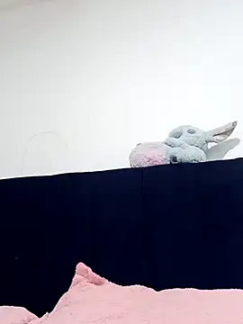 celeste kiss  online show from 03.25.26