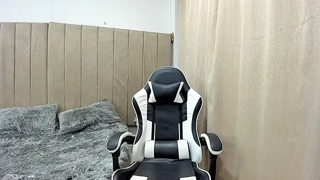 pipe hot04 online show from 04.18.26