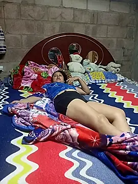 keyri0690 online show from 02.26.26