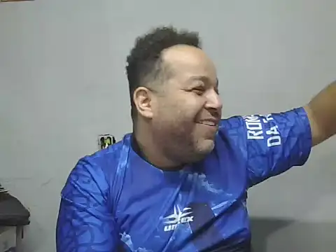 UrsoBissexualPauGrosso online show from 04.01.26