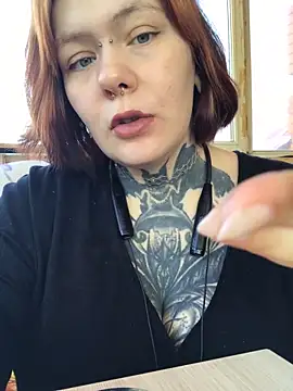 Qwerty Ann online show from 02.26.26