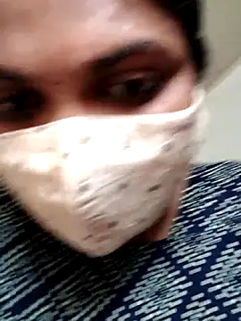 Tamil Hot Saranya online show from 02.27.26