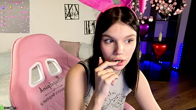 JanetCensley online show from 04.06.26