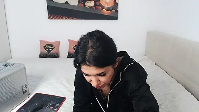 NickyHotXO online show from 03.24.26