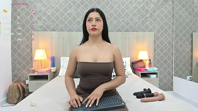 Snapshot of martina_ayala chatting on 05.16.26 martina ayala online show from 05.16.26