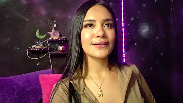 Snapshot of ValentinaRojass_ chatting on 05.21.26 ValentinaRojass online show from 05.21.26