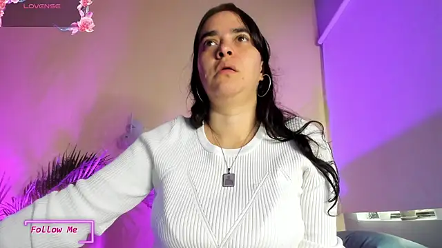  VALERIAGOMEZ online show from 04.18.26