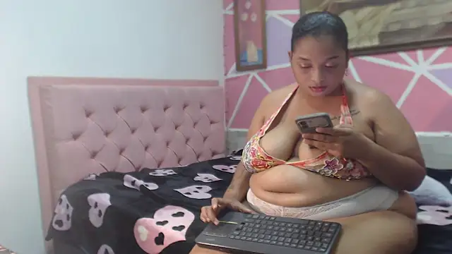 Doll rihana online show from 04.15.26