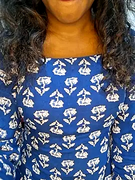 Akni  online show from 04.25.26