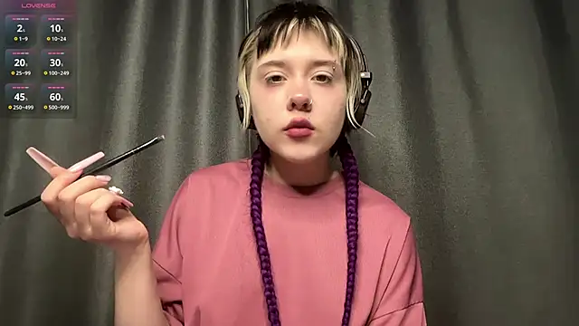 AueshaSimon online show from 03.21.26