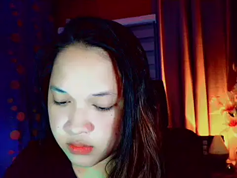 Snapshot of Sweet_coleen chatting on 03.30.26 Sweet coleen online show from 03.30.26