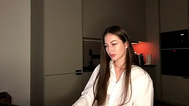 Juicy-Angel online show from 03.12.26