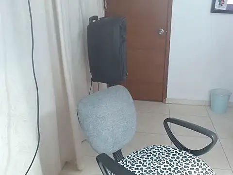 IrisArellano  online show from 03.10.26