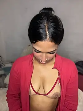 Snapshot of FlorSalvaje_ chatting on 07.19.26 FlorSalvaje online show from 07.19.26