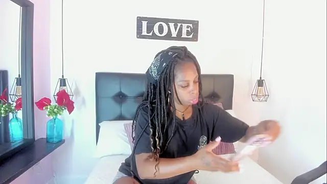 KatallelaMurillo online show from 04.24.26