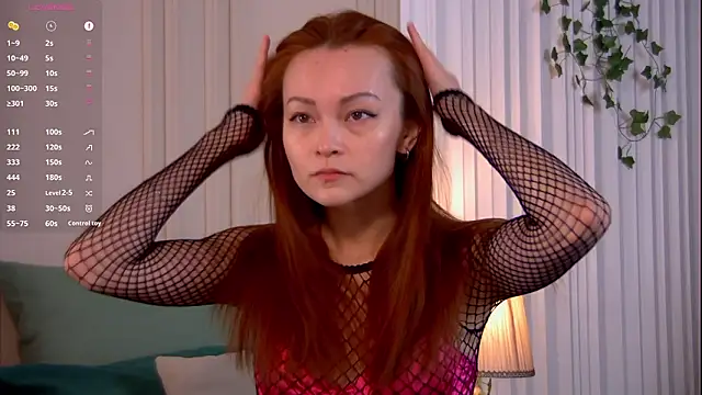 SadieSink  online show from 03.28.26