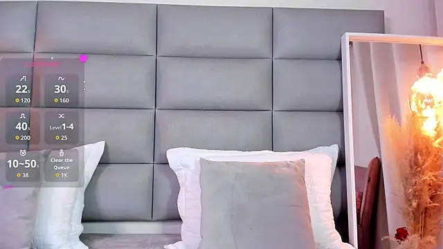 miss-ross online show from 03.14.26