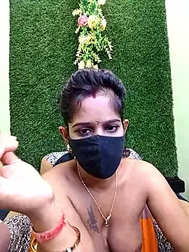 Tinaa baby online show from 04.14.26