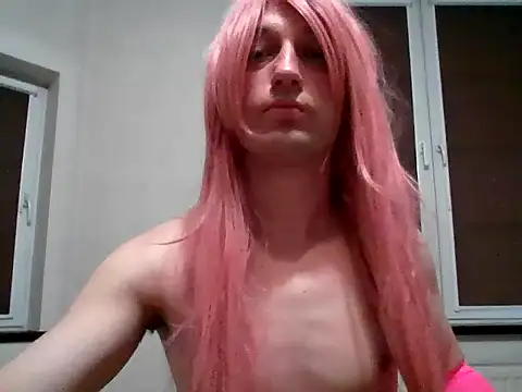 LolaEffe online show from 03.01.26