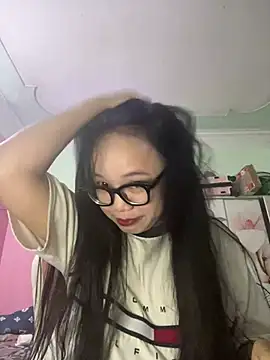 Leeeeiu online show from 05.21.26