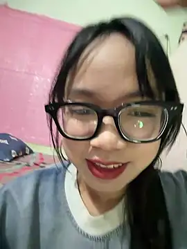 Snapshot of Leeeeiu chatting on 06.30.26 Leeeeiu online show from 06.30.26