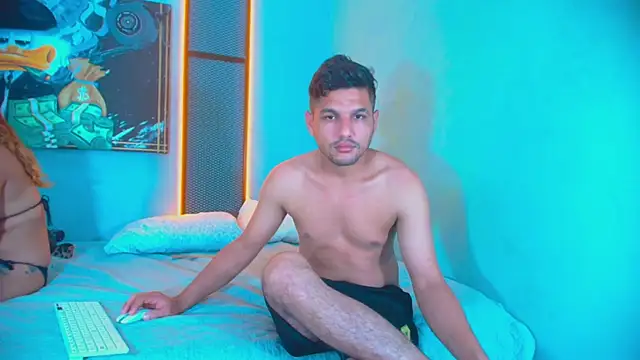 Snapshot of Hornyshow1 chatting on 03.25.26 Hornyshow1 online show from 03.25.26