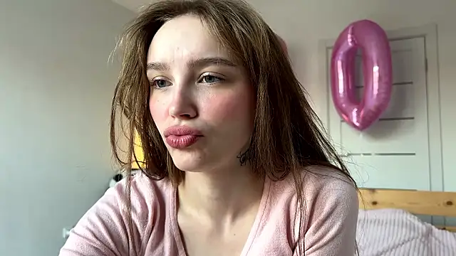 Lolatatee online show from 03.27.26