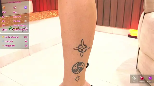 Snapshot of EsmeraldaGracee chatting on 04.28.26 EsmeraldaGracee online show from 04.28.26