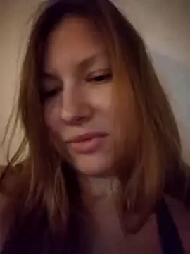 August Shine online show from 04.14.26