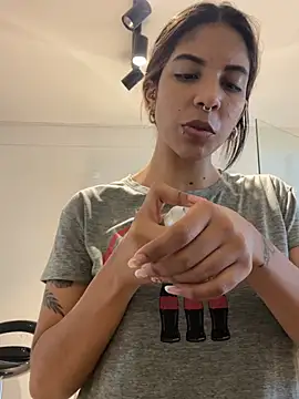 VioletaHills  online show from 04.01.26