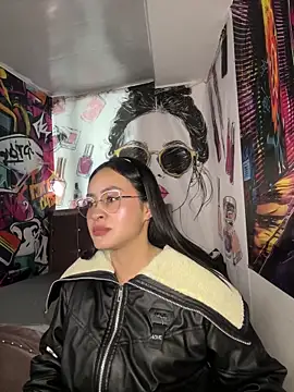 Snapshot of Anni_Rose chatting on 02.28.26 Anni Rose online show from 02.28.26