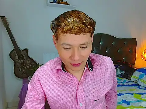  Santi2 online show from 04.14.26