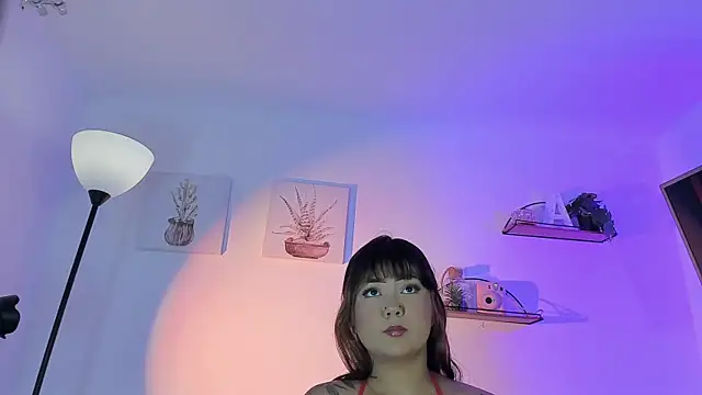 AlaiaRogers online show from 04.13.26