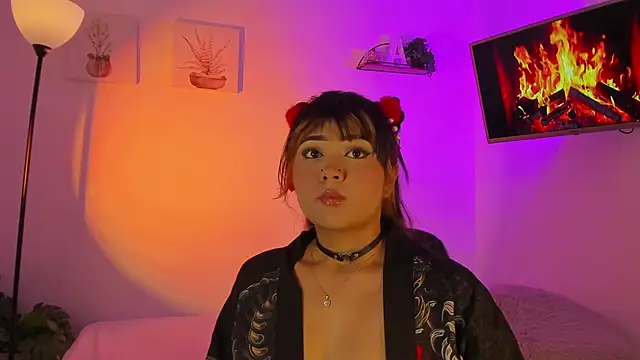 AlaiaRogers online show from 04.20.26