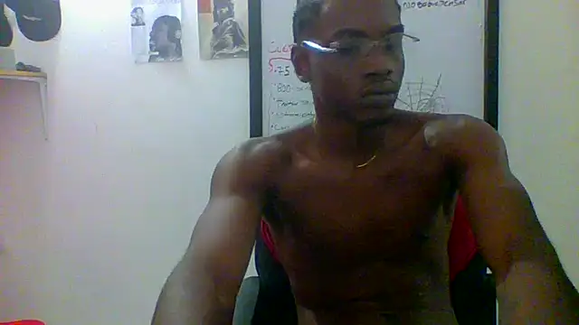 Snapshot of charles_king chatting on 05.16.26 charles king online show from 05.16.26