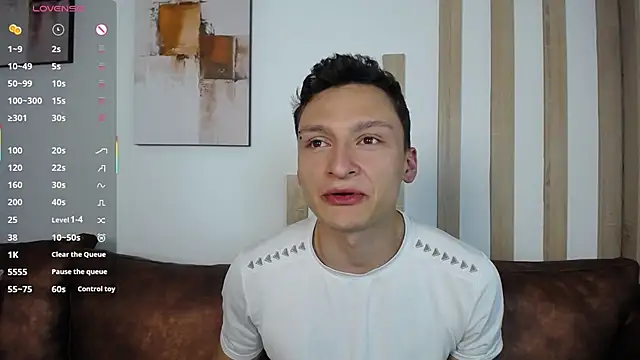 Snapshot of DIEGO_JONES chatting on 05.14.26 DIEGO JONES online show from 05.14.26