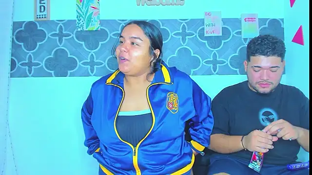 Sakura Velvet online show from 03.02.26