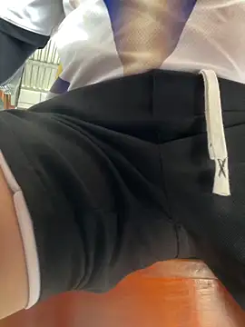 hoang15075 online show from 03.18.26