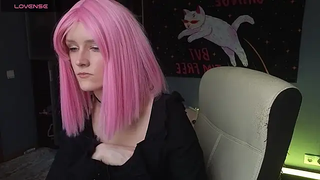 Tender Swan online show from 03.12.26