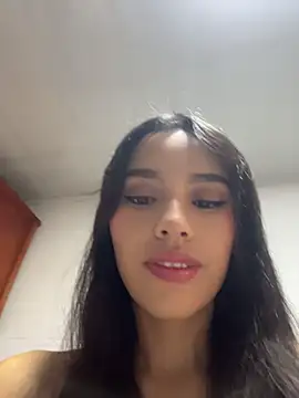 Snapshot of Mia-villalobos chatting on 05.02.26 Mia-villalobos online show from 05.02.26