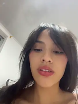 Snapshot of Mia-villalobos chatting on 06.09.26 Mia-villalobos online show from 06.09.26