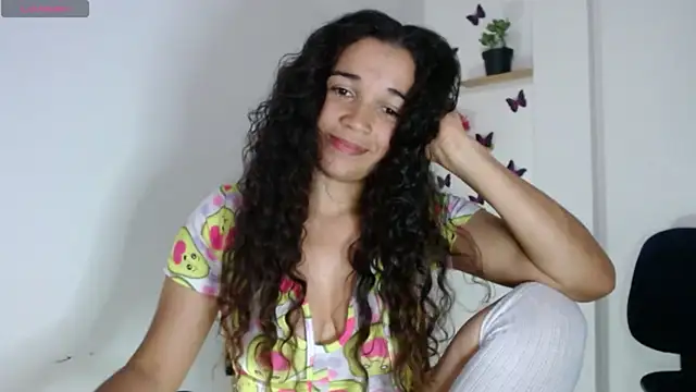 Snapshot of MagicHoney8 chatting on 03.17.26 MagicHoney8 online show from 03.17.26