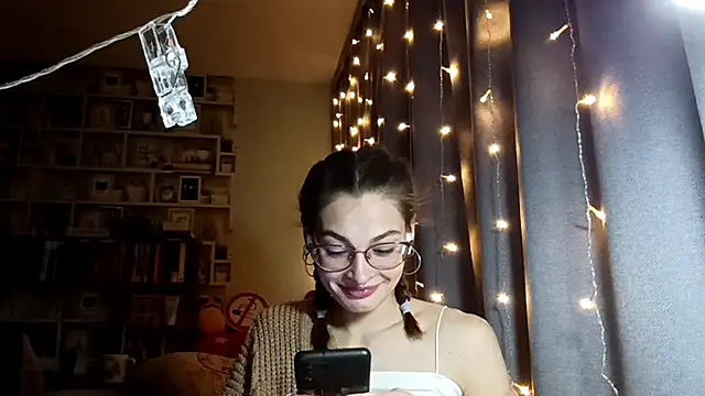 JInaMillsap online show from 03.04.26