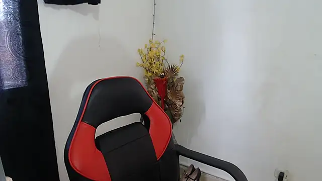 Meeegan lov online show from 04.30.26