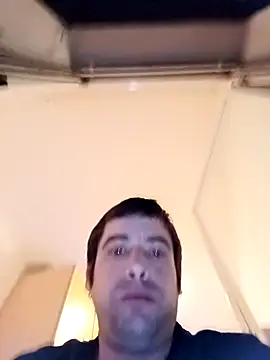 Snapshot of danyelC2 chatting on 04.02.26 danyelC2 online show from 04.02.26