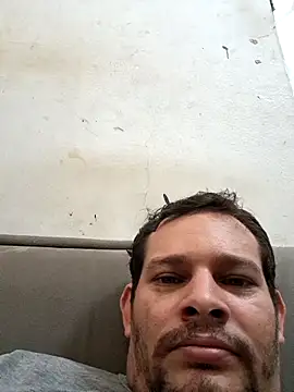 Snapshot of Edu5000 chatting on 03.01.26 Edu5000 online show from 03.01.26