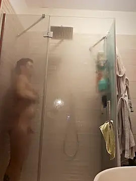 Andreakkkk online show from 03.17.26