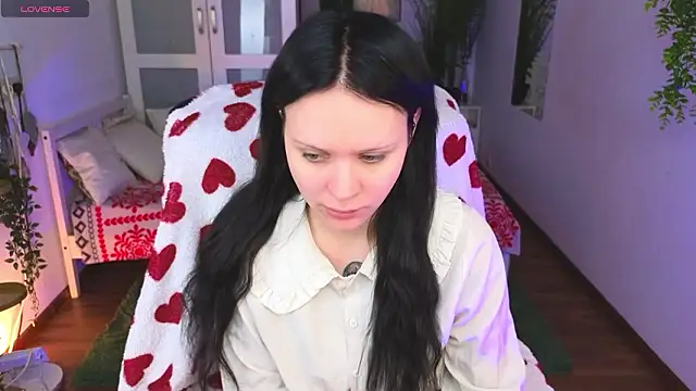 kittenlolla online show from 03.06.26